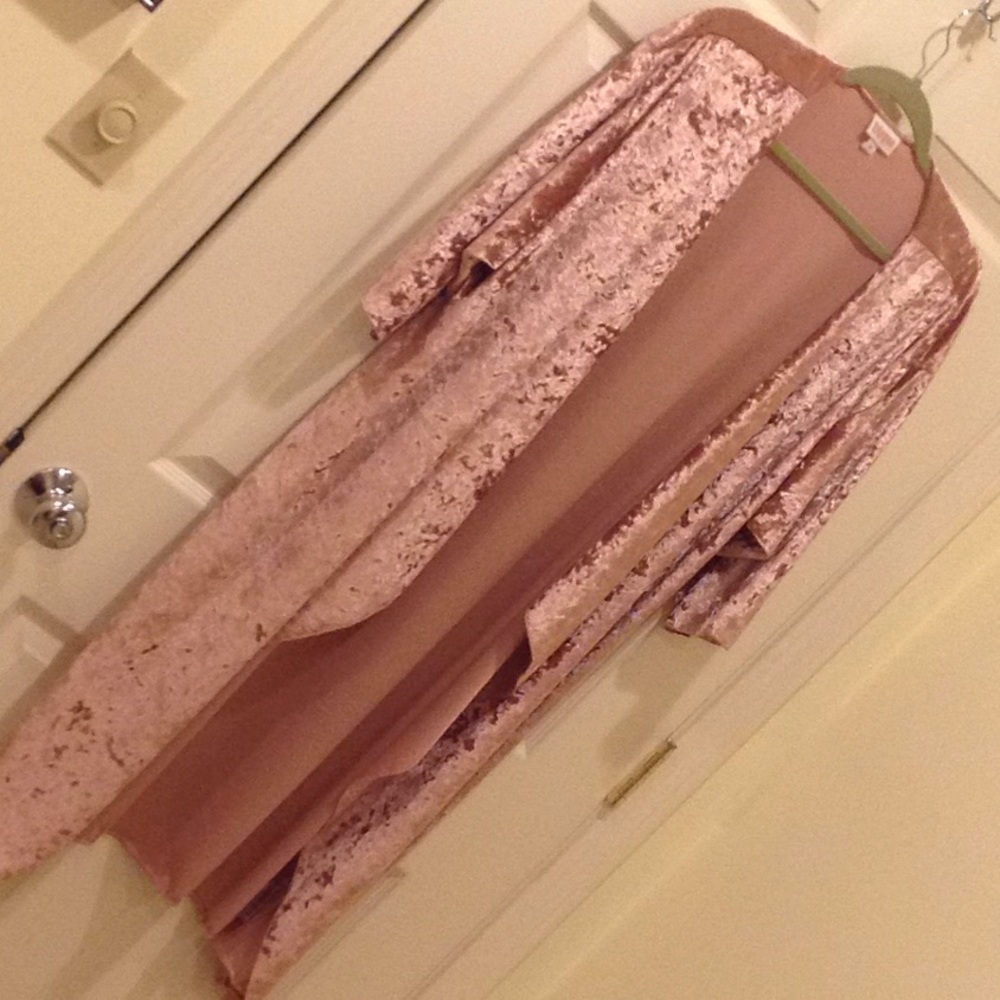 Lularoe Crushed Pink Velvet Shirley